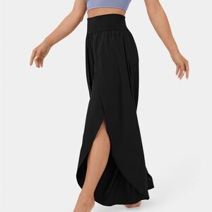 NWT Halara Flowey Split Wide Leg Quick Dry Casual Pants - Size Medium (Black)